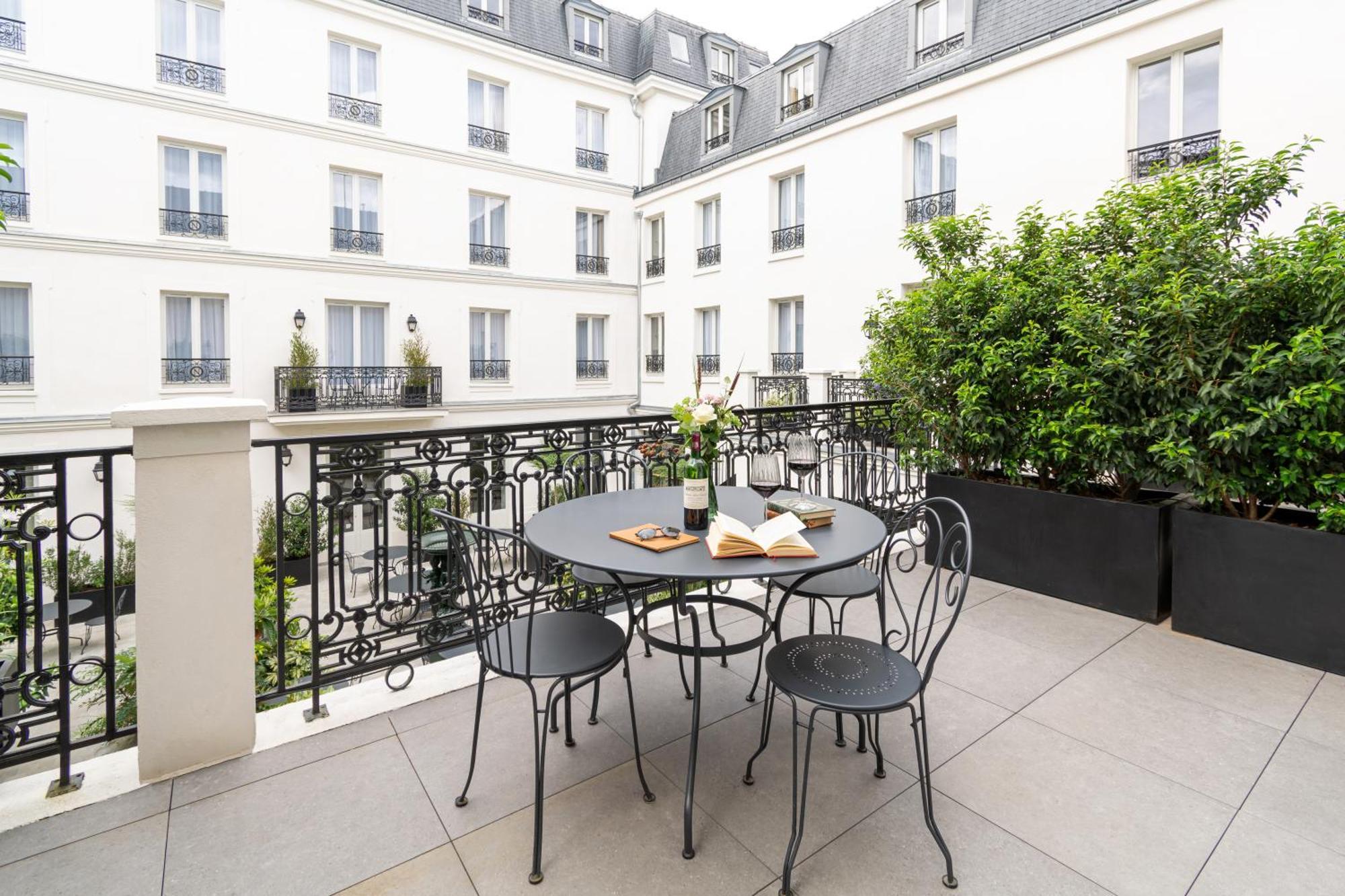 Hotel & Spa Napoleon Fontainebleau Esterno foto